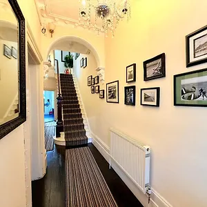 The Hedley Townhouse 3*, Bournemouth Großbritannien