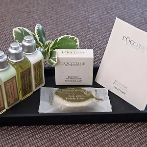 Fraser London